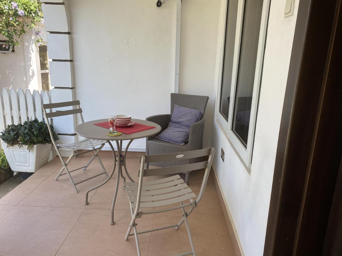 B Bakerstreet - Beautiful Two Bedroom Apartment Accra Exterior photo